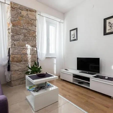 Perfect View Apartment شقة *