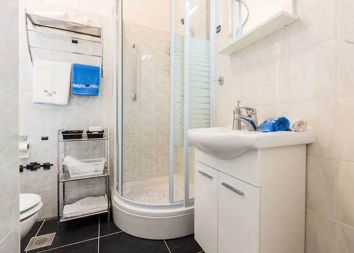 Perfect View Apartment شقة زادار